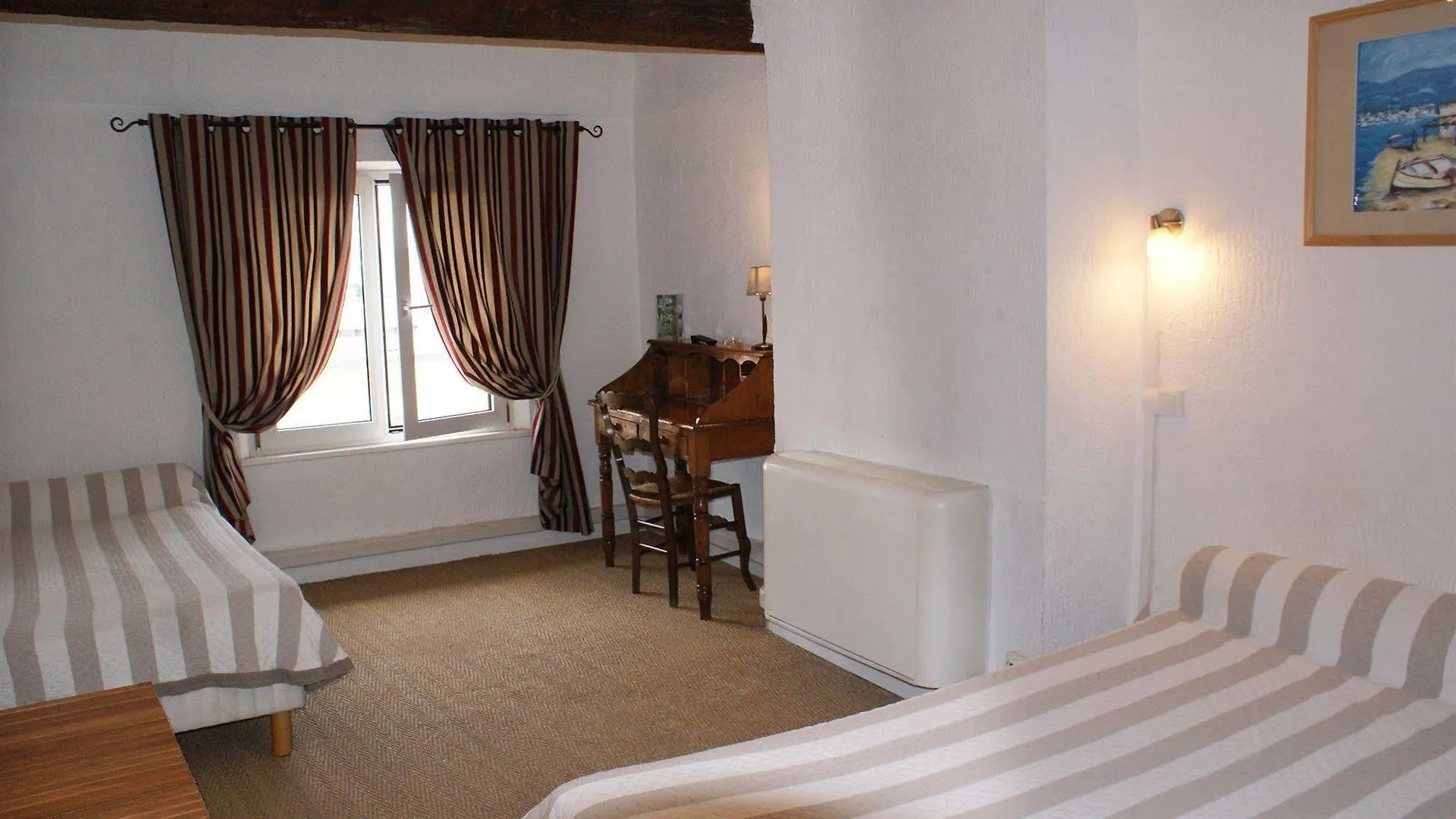 Hotel Jaures Tolone 2*,  Francia