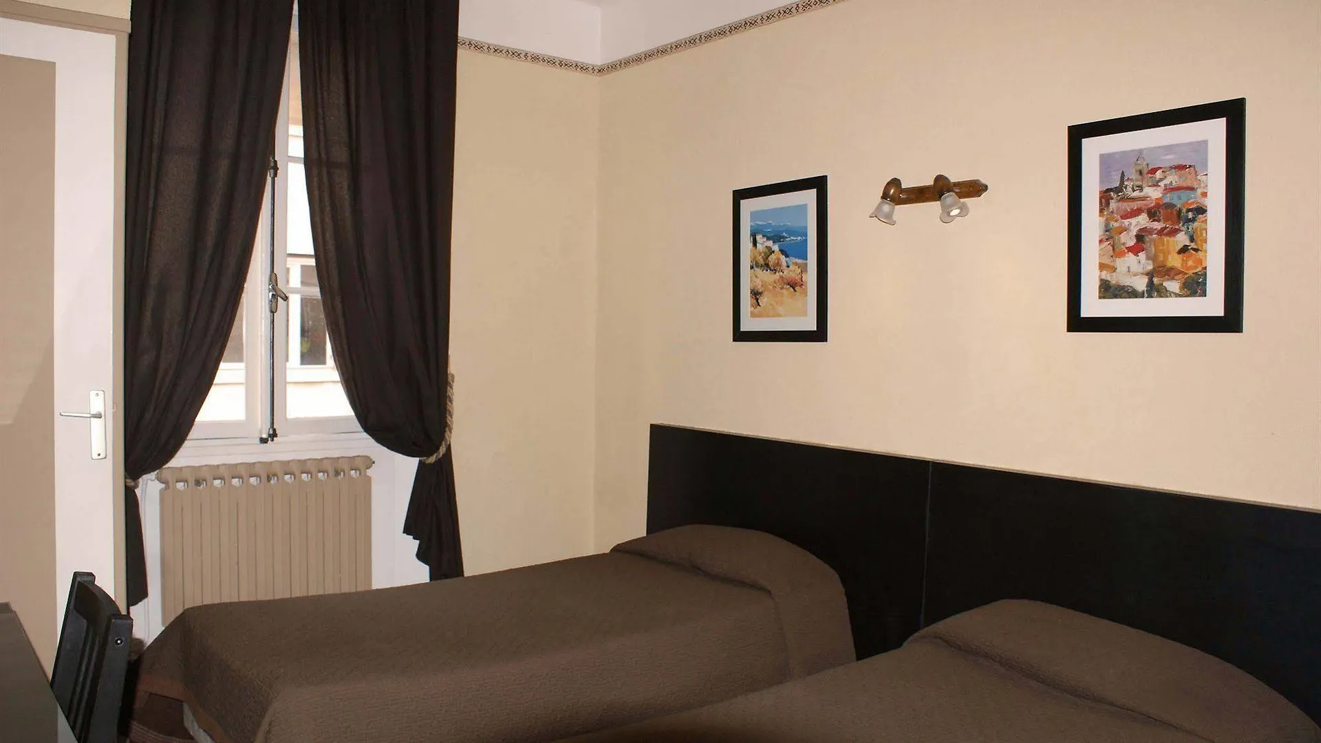 Hotel Jaures Tolone