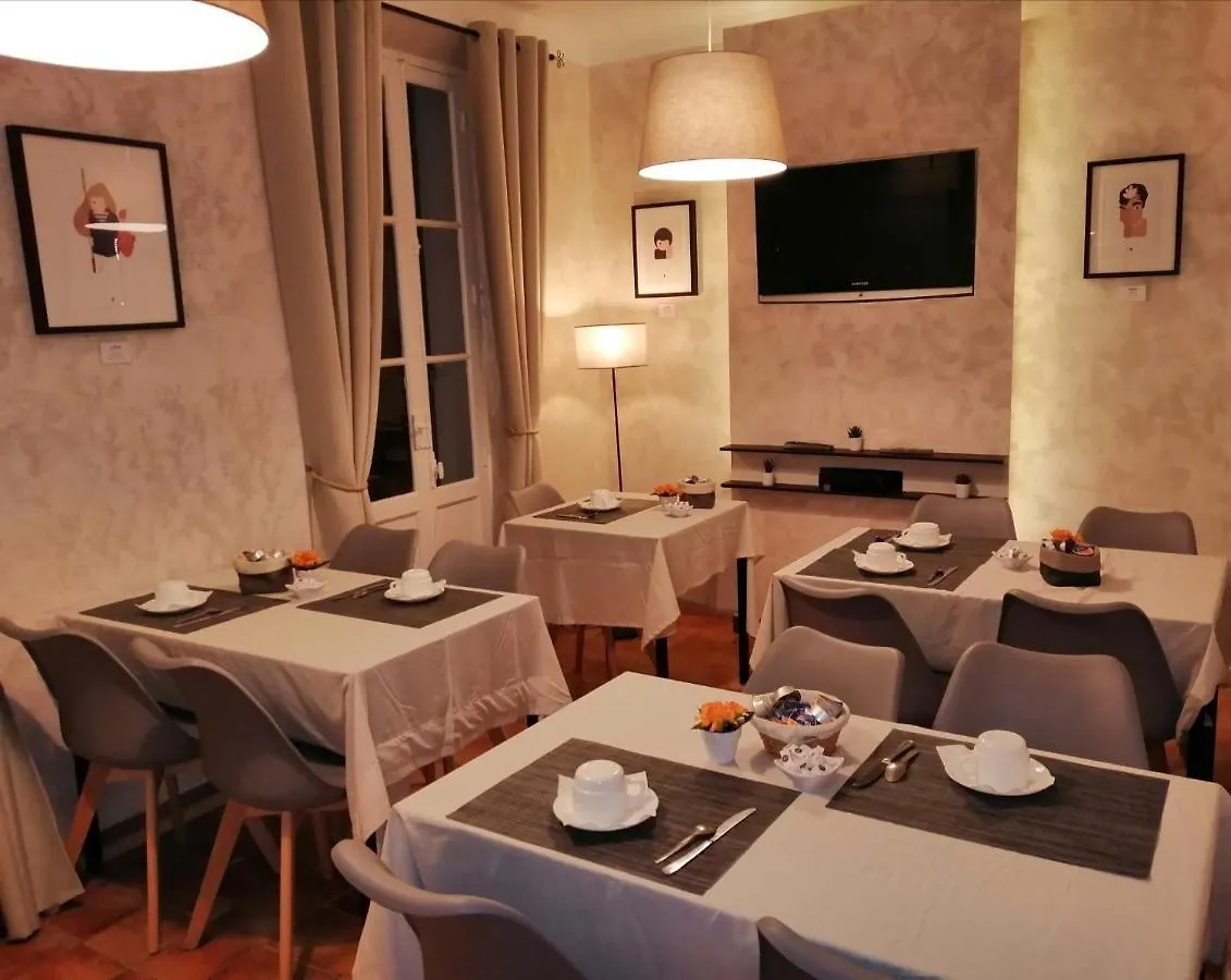 Hotel Jaures Tolone 2*,  Francia